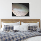 Triton, de grootste maan van de planeet Neptune Canvas Afdruk (Insitu (Slaapkamer))