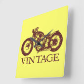  Triumph Vierkante Klok (Hoek)