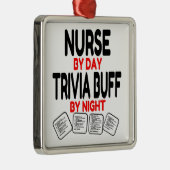 Trivia Buff Nurse Metalen Ornament (Rechts)