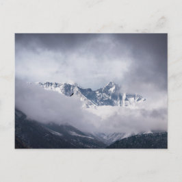 Troebele piek van Mount Everest en Eagle Flying Briefkaart