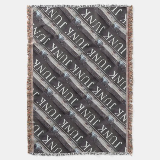 Troep op antiek sleepwagen, auto, rusted metal deken (Voorkant Verticaal)