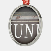 Troep:  vrachtwagenbord metalen ornament (Links)