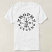 Trofee echtgenoot sinds 2024 t-shirt (Design voorkant)