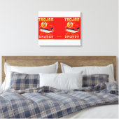 Trojaans merk Salmon Label - Red Canvas Afdruk (Insitu (Slaapkamer))