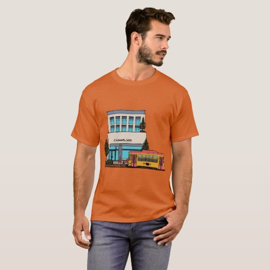 Trolley Passing Through Channelside in Tampa Activ T-shirt (Voorkant volledig)
