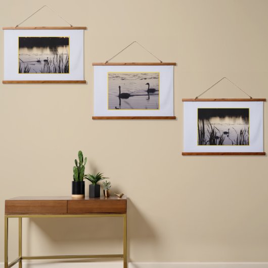 Trompetzwanen in de schemering Hout Overdekte wand Hangend Wandkleed (Asymmetrisch)