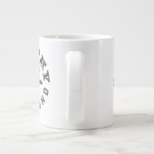 Trophy Husband 2026 Mug Grote Koffiekop (Achterkant)
