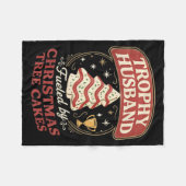Trophy Husband Fueled By Christmas Tree Cakes Funn Fleece Deken (Voorkant (Horizontaal))