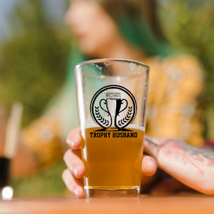 Trophy Husband   Funny Monogram Award Glas