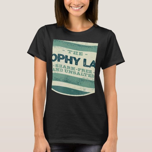 Trophy Lake Shark Free and Unsalted Camping South T-shirt (Voorkant)