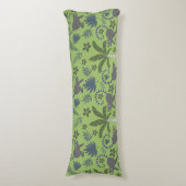 Tropical animals seamless pattern green and grey lichaamskussen (Voorkant Verticaal)