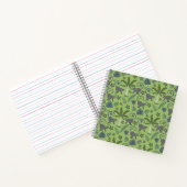 Tropical animals seamless pattern green and grey notitieboek (Binnen)