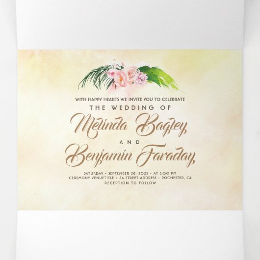 Tropical Beach Arbor Romantische bruiloft Drieluik Kaart (Binnenkant midden)