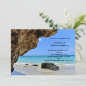 Tropical Beach Coast met een Big Rock Verjaardag Kaart (Staand voorkant)
