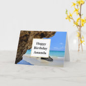 Tropical Beach Coast met een Big Rock Verjaardag Kaart (Gele Bloem)
