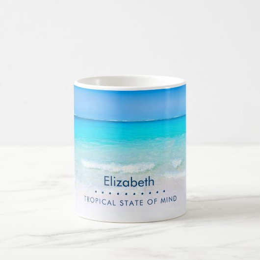 Tropical Beach met een Turquoise Zee Gepersonalise Koffiemok (Center)