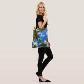 Tropical Beaches | Palm Trees on Blue Sky Tote Bag (Op model)