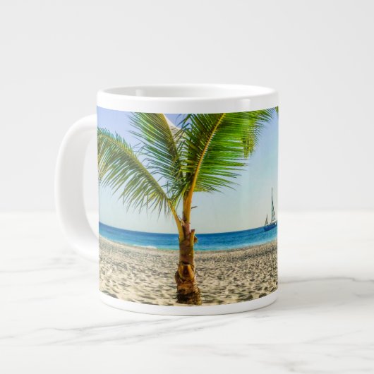 Tropical Beaches Sailboat, Palm Tree, Aruba Grote Koffiekop (Links)