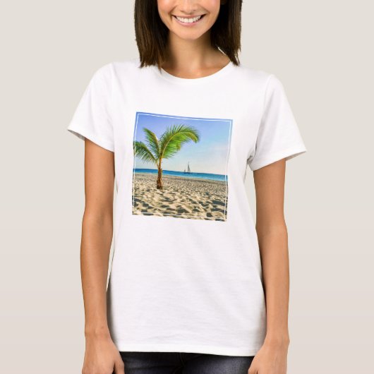Tropical Beaches Sailboat, Palm Tree, Aruba T-shirt (Voorkant)
