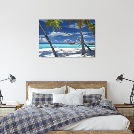 Tropical Beaches Sandy Beach, Maldives Canvas Afdruk (Insitu (Slaapkamer))
