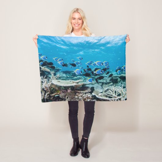 Tropical Beaches | Sturgeon Amongst Coral Fleece Deken (In situ)