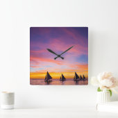 Tropical Beaches Sunset Sailboats, Phillipines Vierkante Klok (Huis)