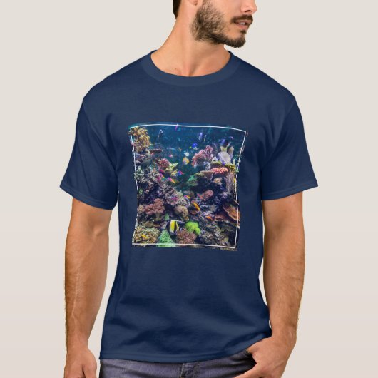Tropical Beaches | Underwater Coral Reef T-shirt (Voorkant)