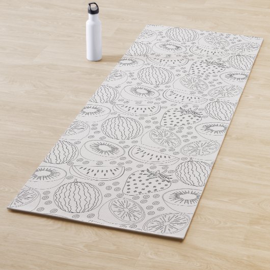 Tropical fruit seamless pattern black and white yogamat (In situ)