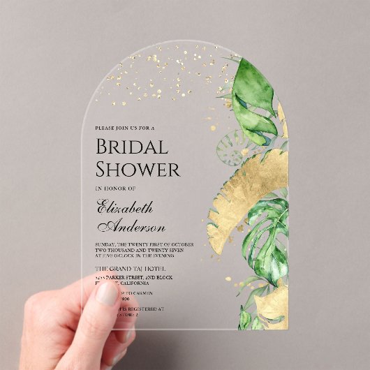 Tropical Gold Monstera Palm Bridal Shower Acryl Uitnodigingen (Insitu (Draagbaar))