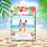 Tropical Merry kerstkastal foto Feestdagenkaart<br><div class="desc">Verstuur tropische vakantiebezoekers met deze heldere Hawaiiaanse kerstfotokaart. Met 'Merry Kerstmis' in scripttypografie,  je favoriete kustfoto omgeven met waterverf hibiscus bloemen en palmbladeren,  en je persoonlijke feestelijke groet. Een leuke tropische vakantiekaart voor Cherry Lane Design.</div>