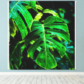 Tropical Monstera Glow – Jungle Leaf Photography Canvas Afdruk (Insitu (Houten vloer))