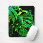 Tropical Monstera Glow – Jungle Leaf Photography Muismat (Met muis)