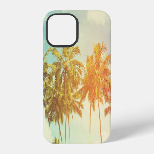 Tropical Palm Coast is een  film. iPhone 12 Hoesje