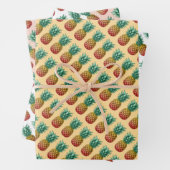 Tropical party with retro pineapple inpakpapier vel (In situ)