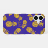 Tropical Pineapple with Name – Watercolor Style iPhone 16 Hoesje (Achterkant horizontaal)
