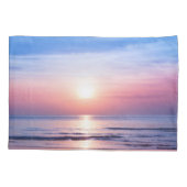 Tropical Sunrise: Zee, lucht, sereniteit Kussensloop (Achterkant)