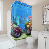 Tropisch aquarium met kleurrijke vis en koraal douchegordijn (In situ)