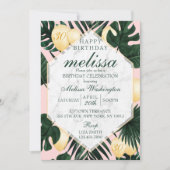 Tropisch blad marmer roze goudverjaardagsuitnodigi kaart (Voorkant)