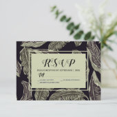Tropisch bladgroen zwart script RSVP kaartje (Staand voorkant)