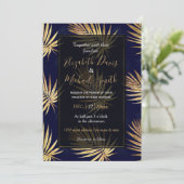 Tropisch blauw gouden palmbladeren groen kaart (Staand voorkant)