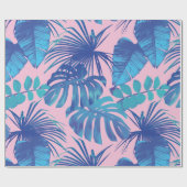 Tropisch blauw Monstera en palmbladeren Roze Cadeaupapier (Vlak)