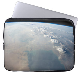 Tropisch blauw water van de Perzische Golf. 2 Laptop Sleeve