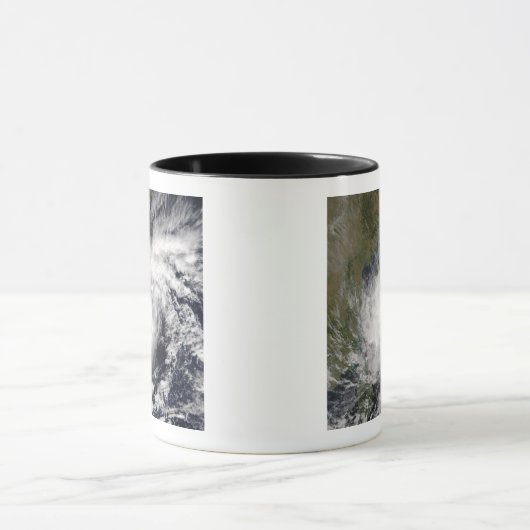 Tropisch Cyclone Baaz Mok (Midden)