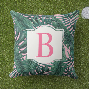Tropisch donker palmenblad roze monogram initiaal buitenkussen
