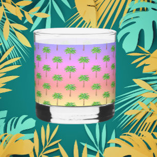 Tropisch Eiland met Ondergaande Zon Groene Palmboo Whisky Glas