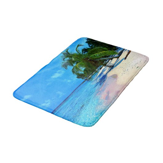 Tropisch eiland met palmbomen en zandstrand badmat (Gekanteld)