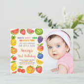 Tropisch Fruit 1e Verjaardag Uitnodiging met foto (Staand voorkant)