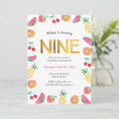 Tropisch Fruit Goud 9e Verjaardag Uitnodiging (Staand voorkant)