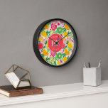 Tropisch fruit Monogram Waterverf Zomerpatroon<br><div class="desc">De Tropical Fruit Monogram Waterverf Summer Pattern Clock brengt een levendige en persoonlijke touch aan uw ruimte. Deze klok heeft een kleurrijk waterverf-ontwerp van tropisch fruit en combineert stijl met functionaliteit. Het monogram voegt een uniek, aangepast element toe, waardoor het een perfecte aanvulling is op uw keuken, woonkamer of kantoor....</div>