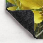 Tropisch geel geelhout met gouden douche muismat (Hoek)